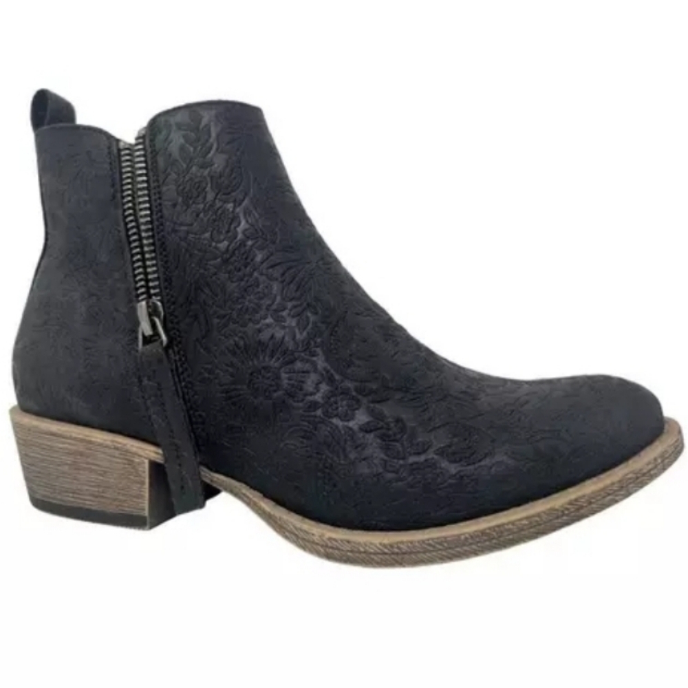 Women's Very G Chisel Western Boots Size 8